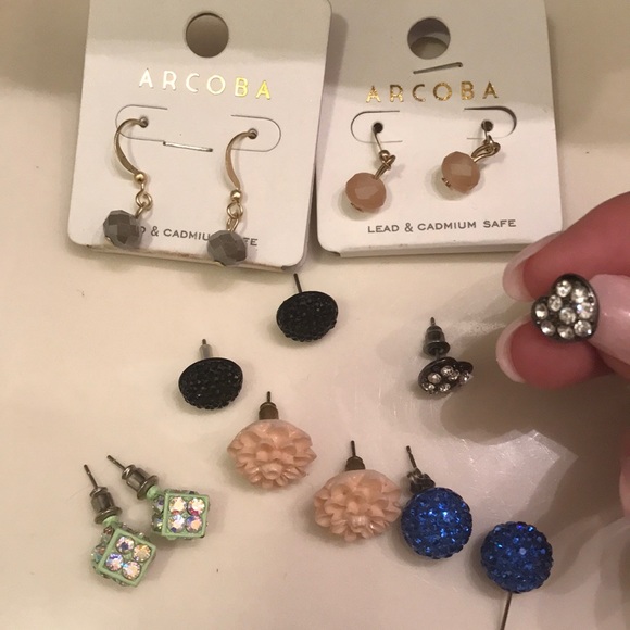 Earrings set - Picture 1 of 5